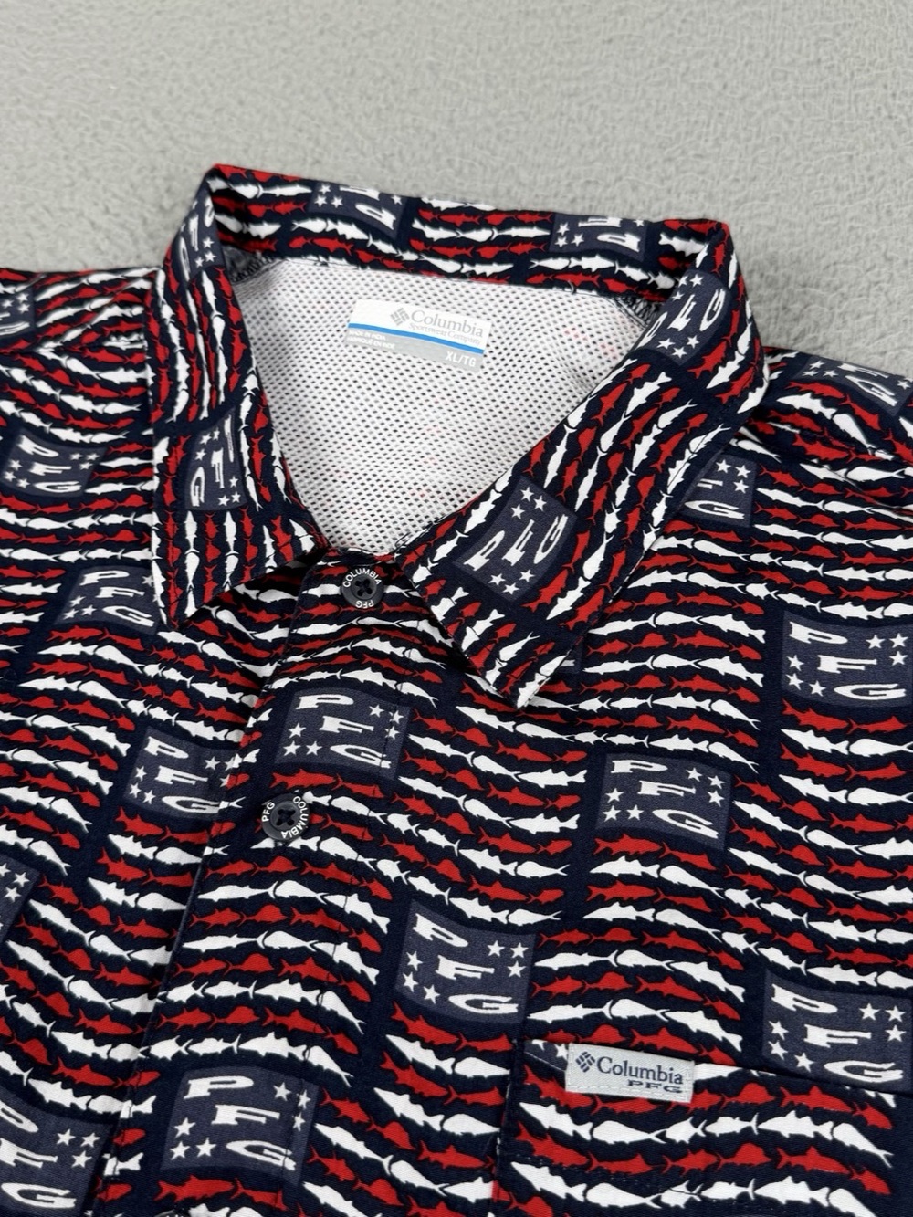 Columbia PFG Trollers Best Shirt Mens XL Navy Fish American Flag Button Fishing